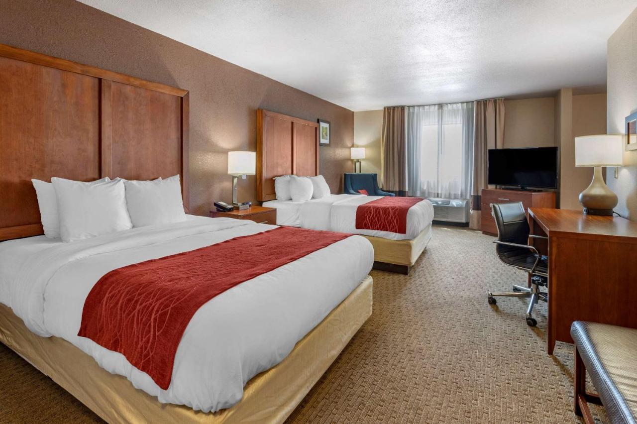 Comfort Inn & Suites Lawrenceburg Eksteriør billede